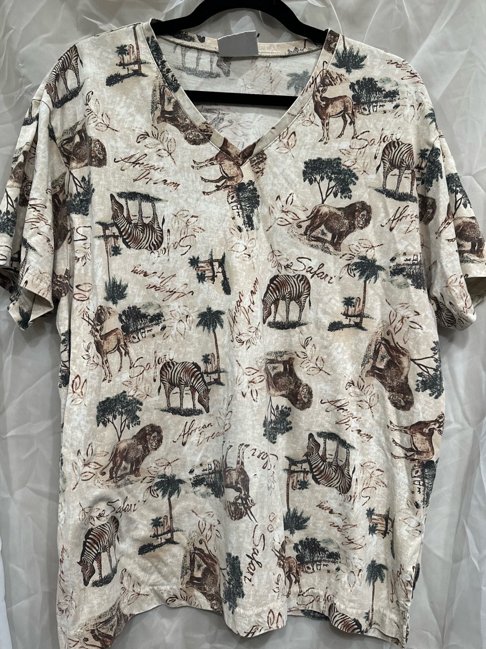 Fashion Bug Tan Safari/Zoo Print V-Neck Tee with Brown & Green Accents